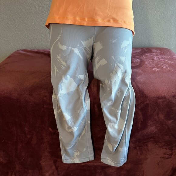Lululemon Wonder Under Crop Leggings - Picture 1 of 4